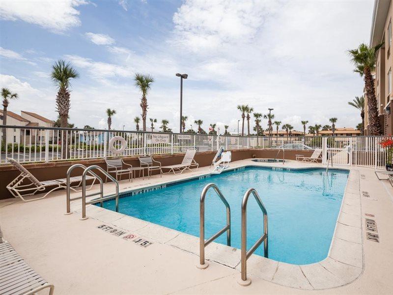 Fairfield Inn And Suites Jacksonville Beach Bagian luar foto