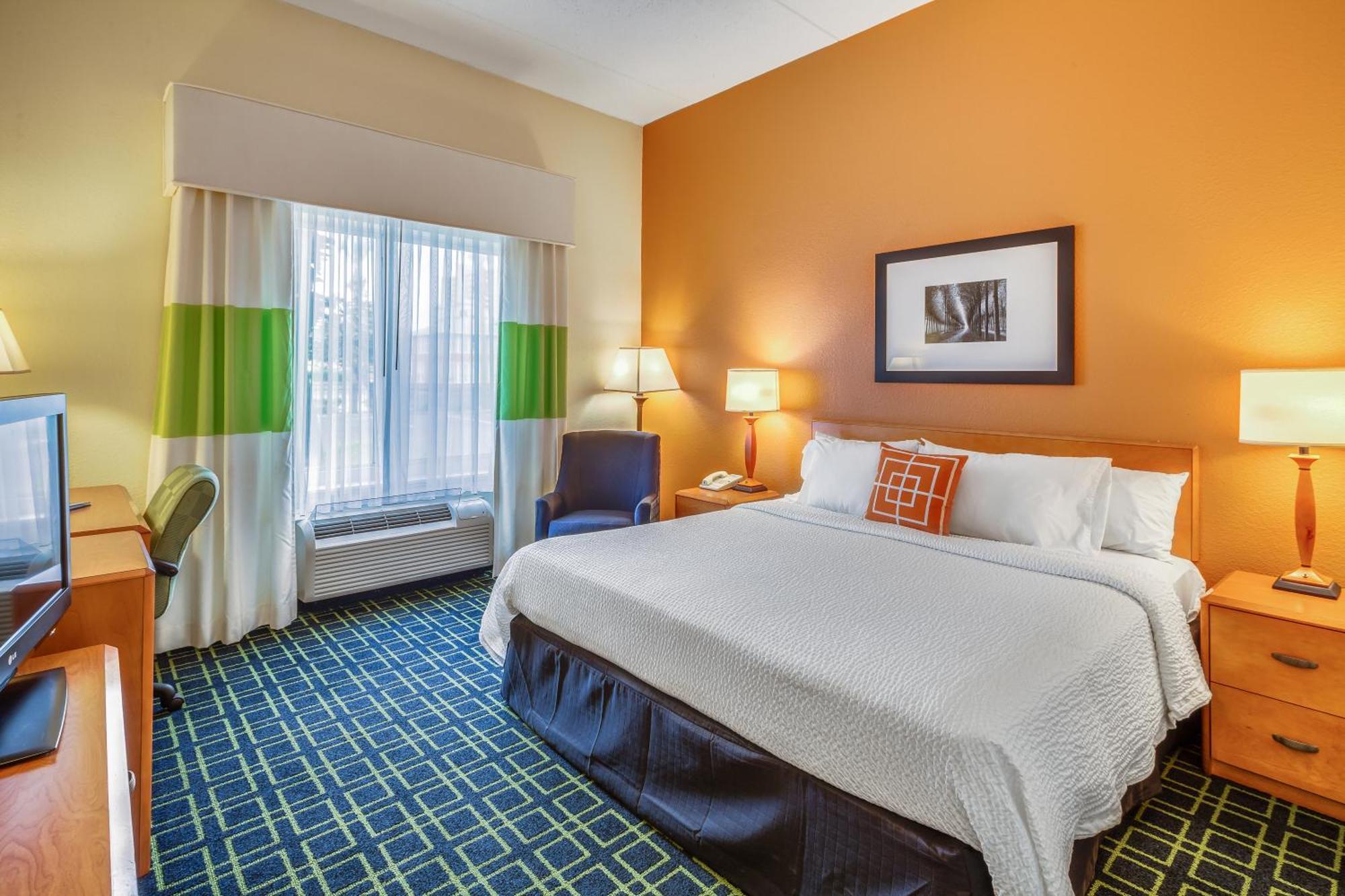 Fairfield Inn And Suites Jacksonville Beach Bagian luar foto